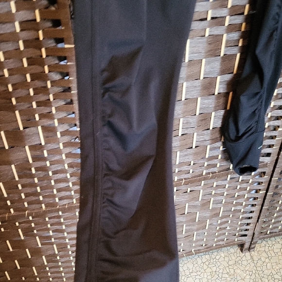 Adidas by Stella McCartney Black Leggings with Foot Straps - Picture 7 of 7